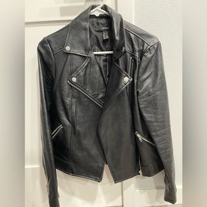 Forever 21 black faux leather jacket size Medium